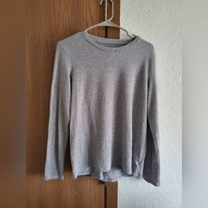 Womens Medium gray long sleeve